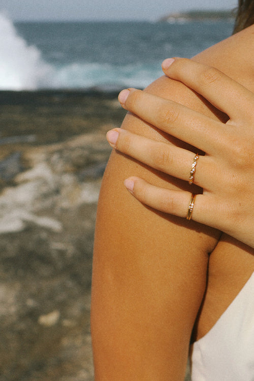 Aurora pinky ring stack